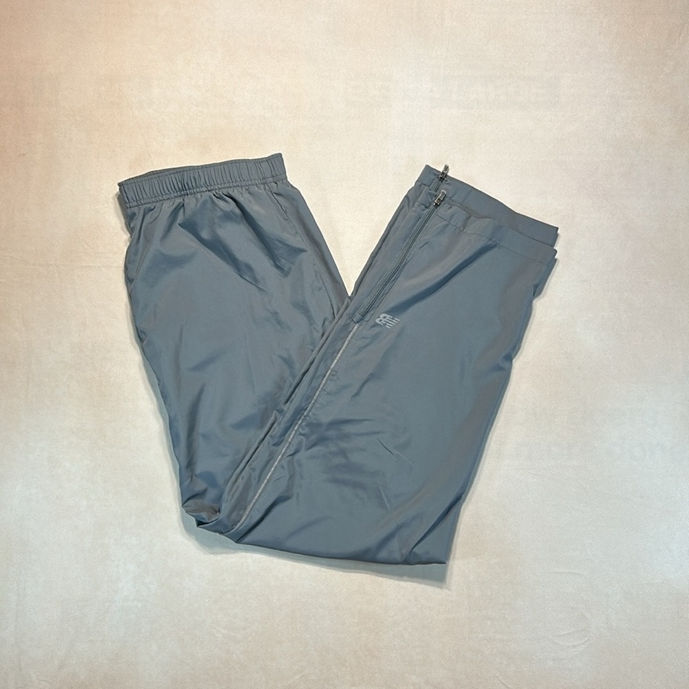 New Balance classic gray pants